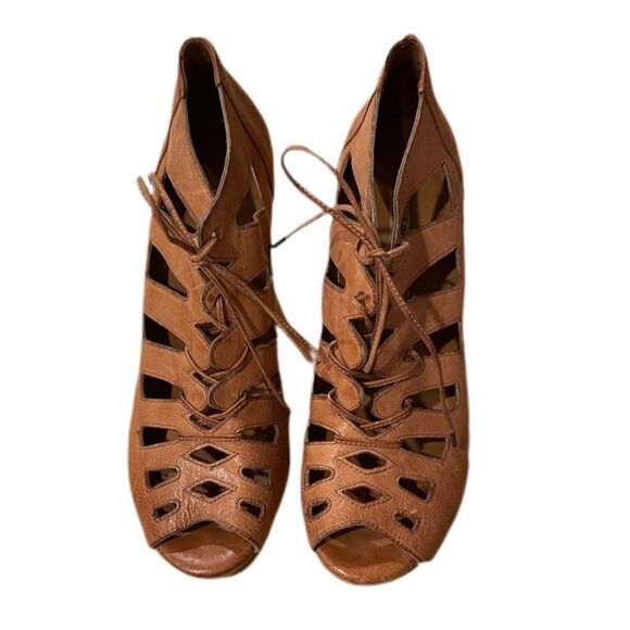 Paul Green Jansen Beige Lace Up Ankle Bootie Sandals - Picture 2 of 7